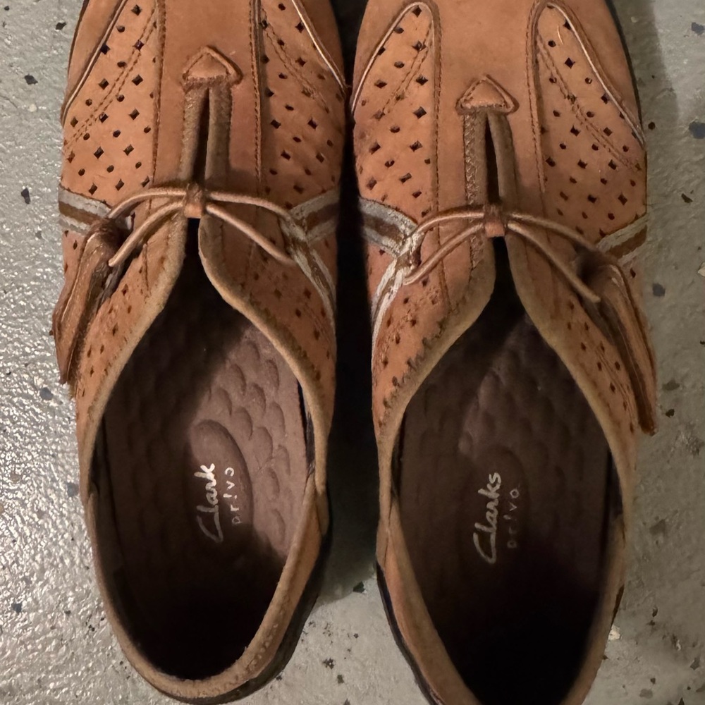 Clarks women's Brown Casual Shoes